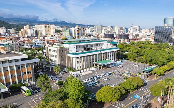 제주, 청소년부모 ‘학업·일·양육 병...